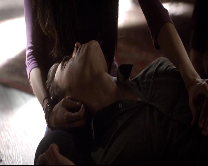 VampireDiariesWorld-dot-org_2x20TheLastDay0591.jpg