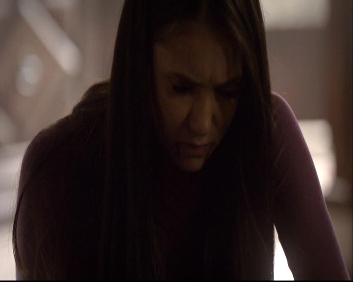 VampireDiariesWorld-dot-org_2x20TheLastDay0592.jpg