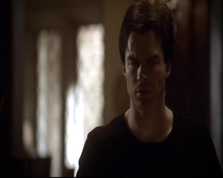 VampireDiariesWorld-dot-org_2x20TheLastDay0608.jpg