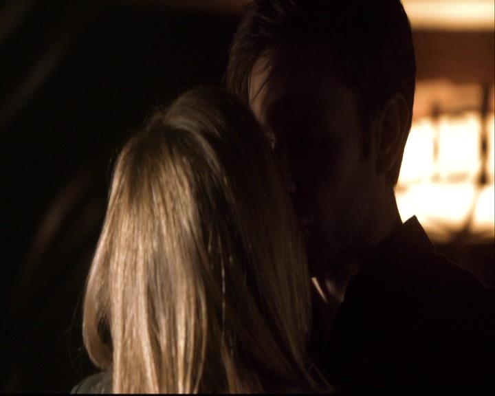 VampireDiariesWorld-dot-org_2x20TheLastDay0679.jpg