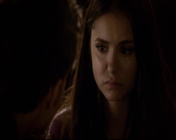 VampireDiariesWorld-dot-org_2x20TheLastDay0702.jpg