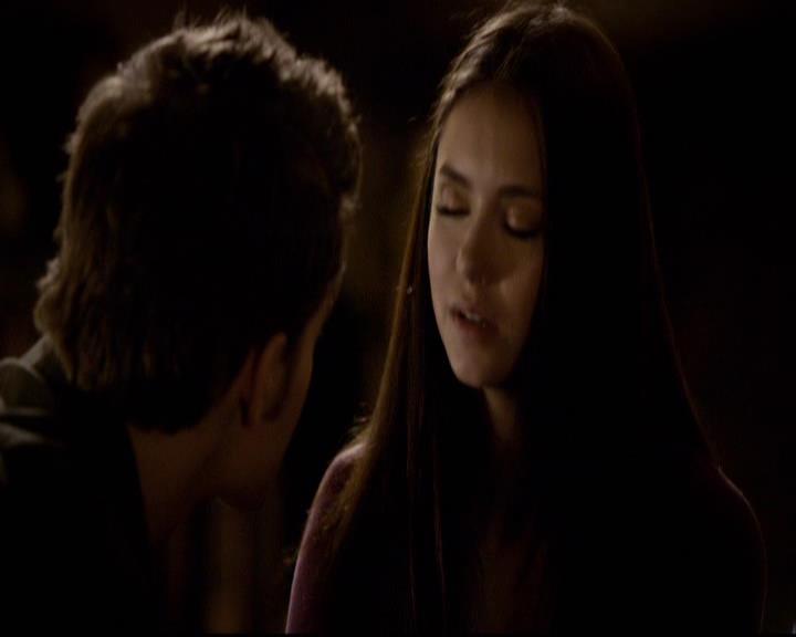 VampireDiariesWorld-dot-org_2x20TheLastDay0715.jpg