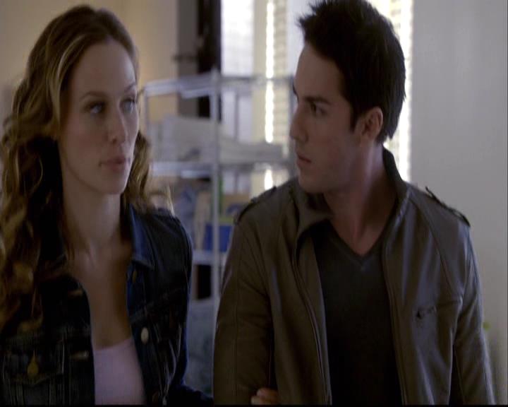 VampireDiariesWorld-dot-org_2x20TheLastDay0739.jpg