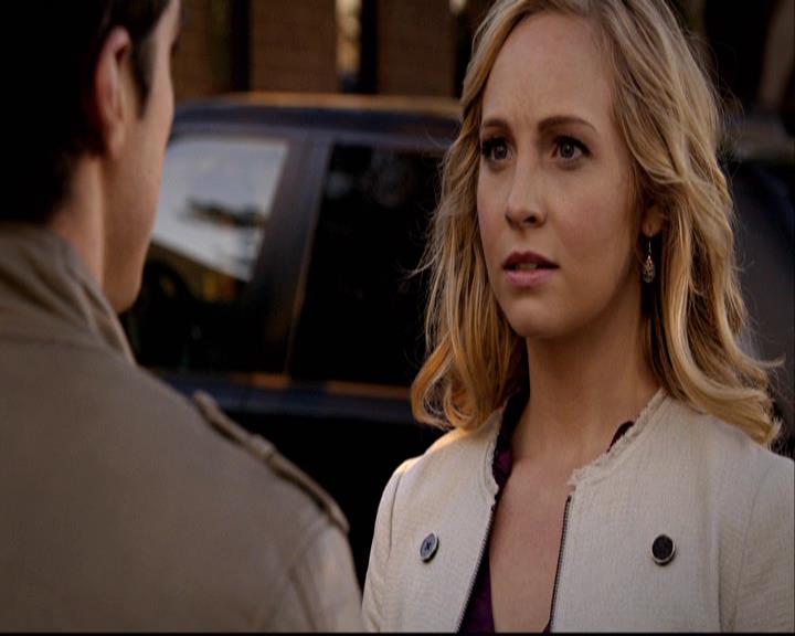 VampireDiariesWorld-dot-org_2x20TheLastDay0790.jpg