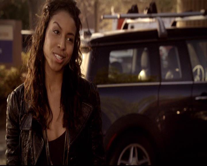 VampireDiariesWorld-dot-org_2x20TheLastDay0838.jpg