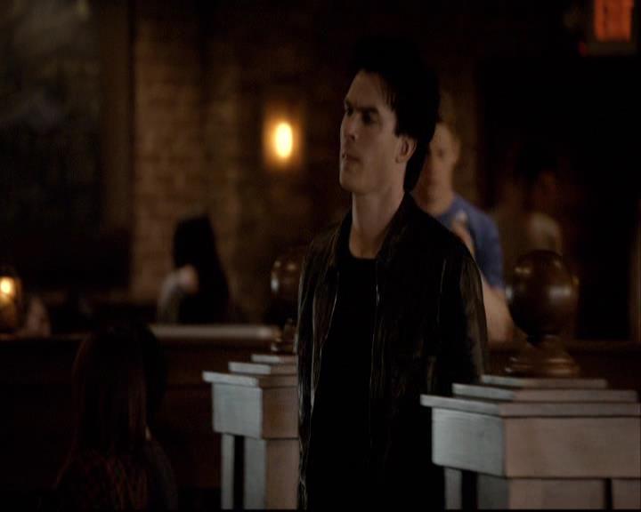 VampireDiariesWorld-dot-org_2x20TheLastDay0850.jpg