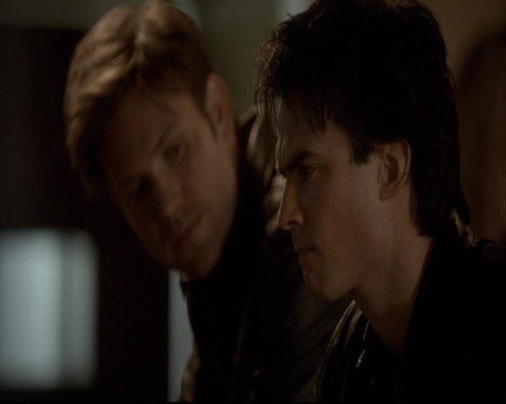 VampireDiariesWorld-dot-org_2x20TheLastDay0861.jpg