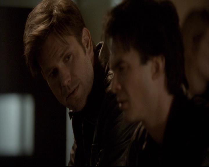 VampireDiariesWorld-dot-org_2x20TheLastDay0864.jpg