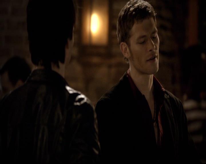 VampireDiariesWorld-dot-org_2x20TheLastDay0887.jpg