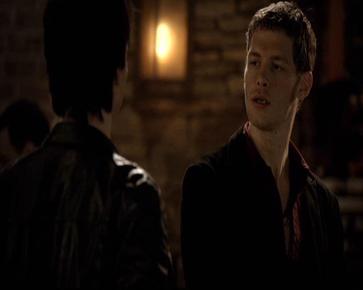 VampireDiariesWorld-dot-org_2x20TheLastDay0888.jpg