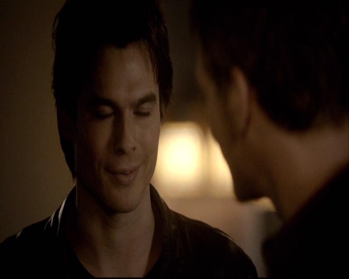 VampireDiariesWorld-dot-org_2x20TheLastDay0911.jpg