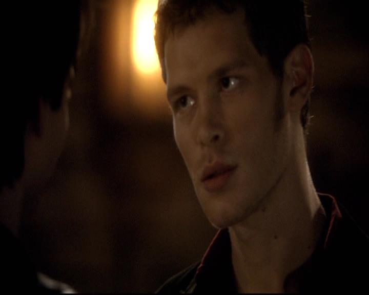 VampireDiariesWorld-dot-org_2x20TheLastDay0914.jpg