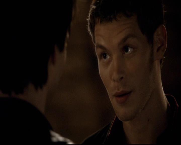 VampireDiariesWorld-dot-org_2x20TheLastDay0916.jpg