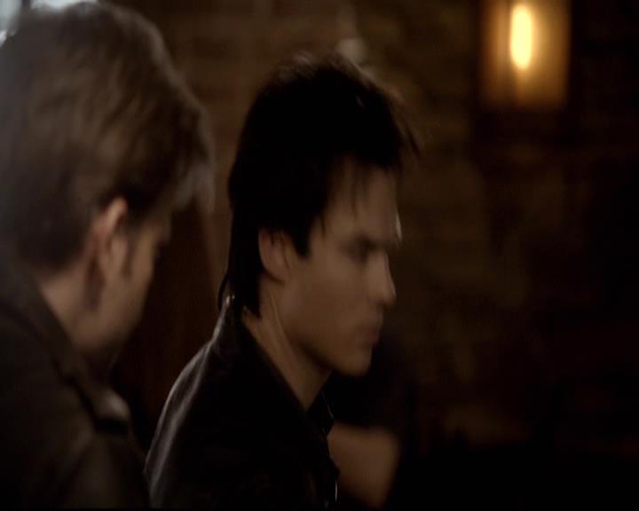 VampireDiariesWorld-dot-org_2x20TheLastDay0935.jpg