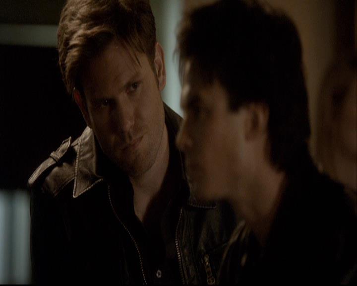 VampireDiariesWorld-dot-org_2x20TheLastDay0938.jpg