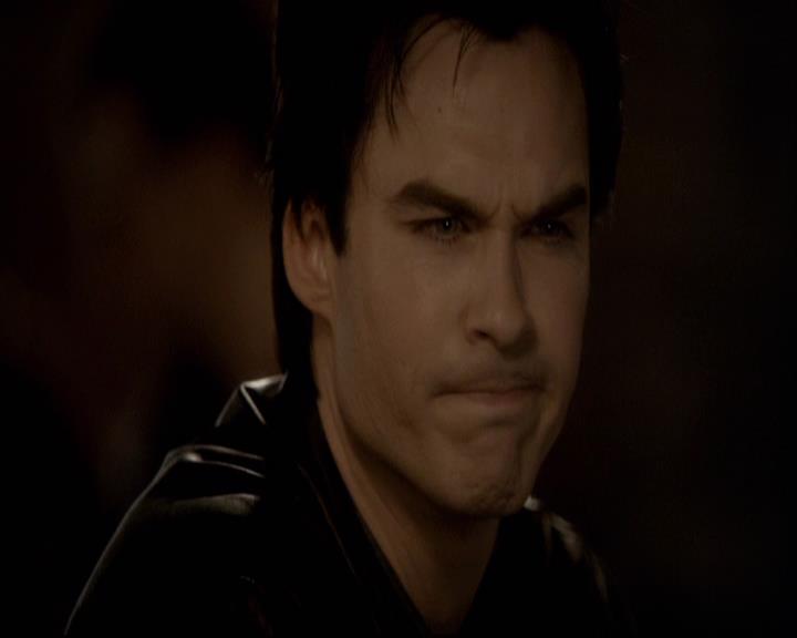 VampireDiariesWorld-dot-org_2x20TheLastDay0942.jpg