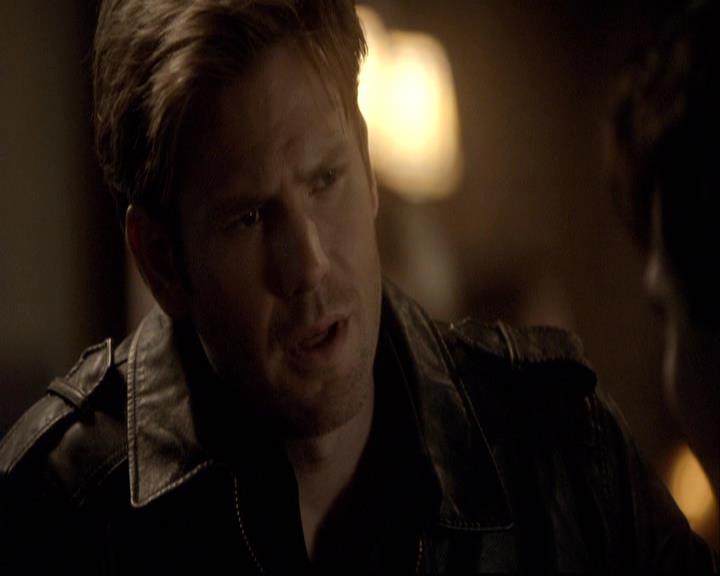 VampireDiariesWorld-dot-org_2x20TheLastDay0945.jpg