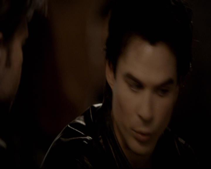 VampireDiariesWorld-dot-org_2x20TheLastDay0949.jpg