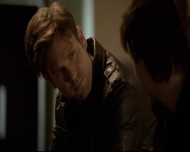 VampireDiariesWorld-dot-org_2x20TheLastDay0959.jpg