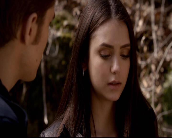 VampireDiariesWorld-dot-org_2x20TheLastDay1011.jpg