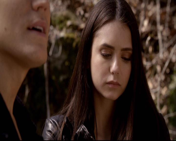 VampireDiariesWorld-dot-org_2x20TheLastDay1022.jpg