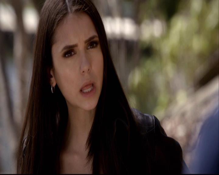 VampireDiariesWorld-dot-org_2x20TheLastDay1030.jpg