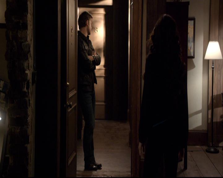 VampireDiariesWorld-dot-org_2x20TheLastDay1070.jpg