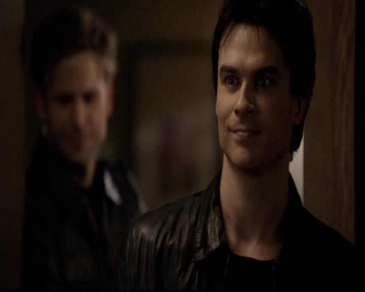 VampireDiariesWorld-dot-org_2x20TheLastDay1076.jpg