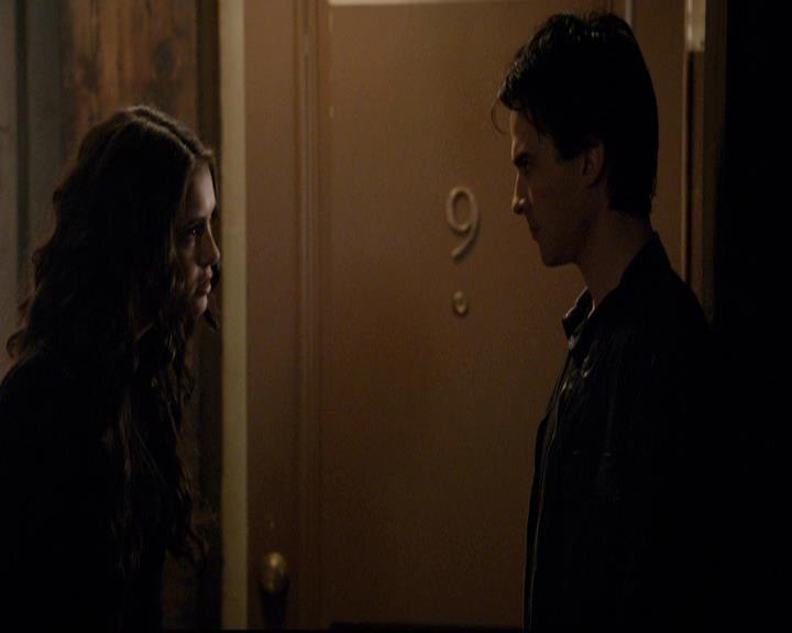 VampireDiariesWorld-dot-org_2x20TheLastDay1079.jpg