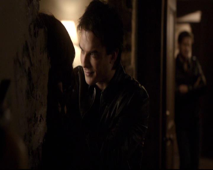 VampireDiariesWorld-dot-org_2x20TheLastDay1082.jpg