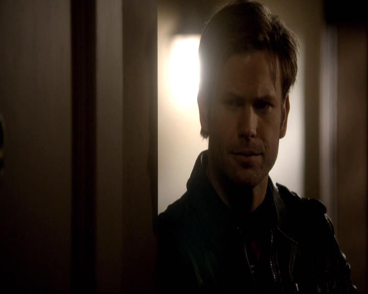 VampireDiariesWorld-dot-org_2x20TheLastDay1086.jpg