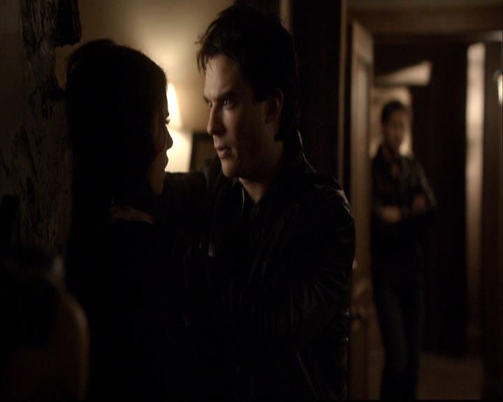 VampireDiariesWorld-dot-org_2x20TheLastDay1090.jpg