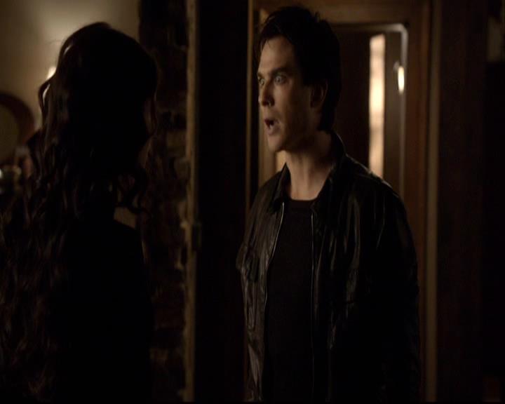 VampireDiariesWorld-dot-org_2x20TheLastDay1094.jpg