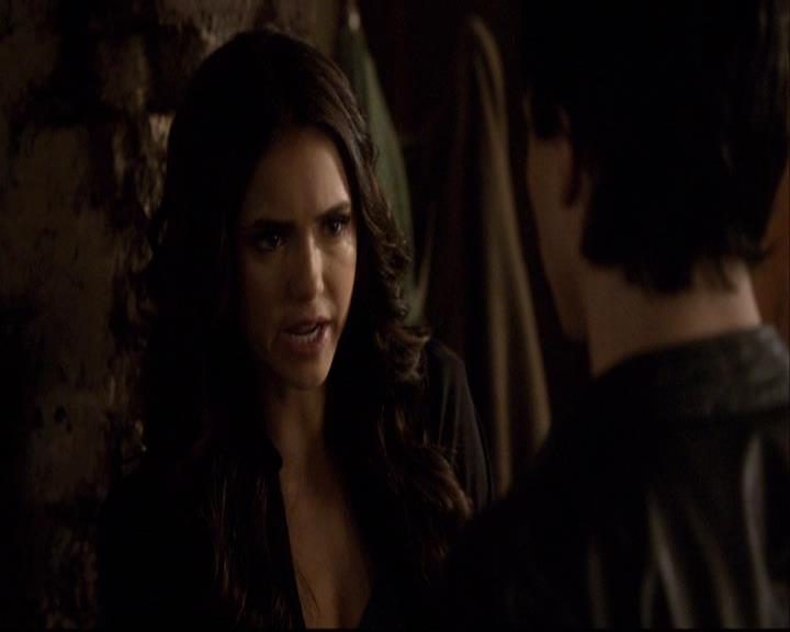 VampireDiariesWorld-dot-org_2x20TheLastDay1101.jpg