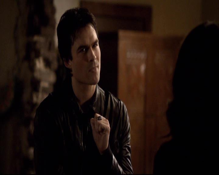 VampireDiariesWorld-dot-org_2x20TheLastDay1129.jpg