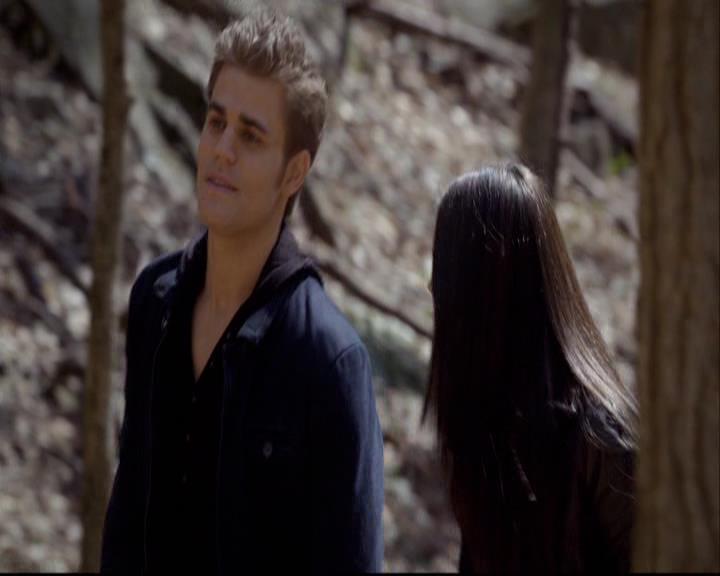 VampireDiariesWorld-dot-org_2x20TheLastDay1209.jpg