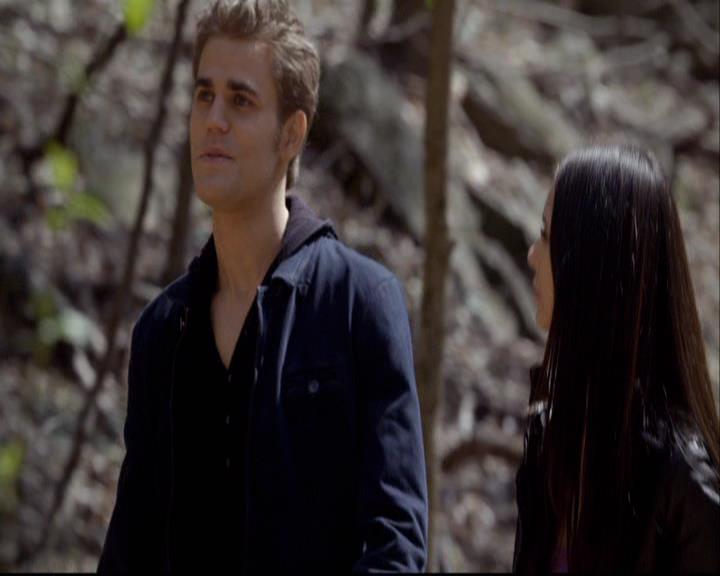 VampireDiariesWorld-dot-org_2x20TheLastDay1210.jpg