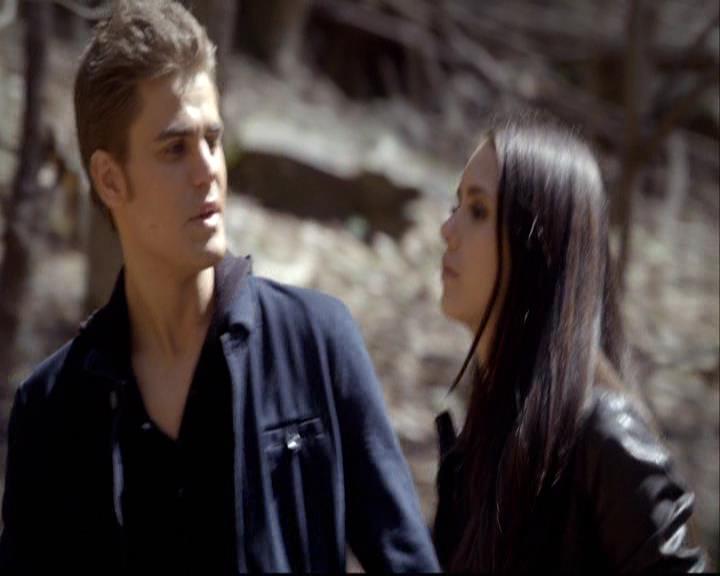 VampireDiariesWorld-dot-org_2x20TheLastDay1213.jpg