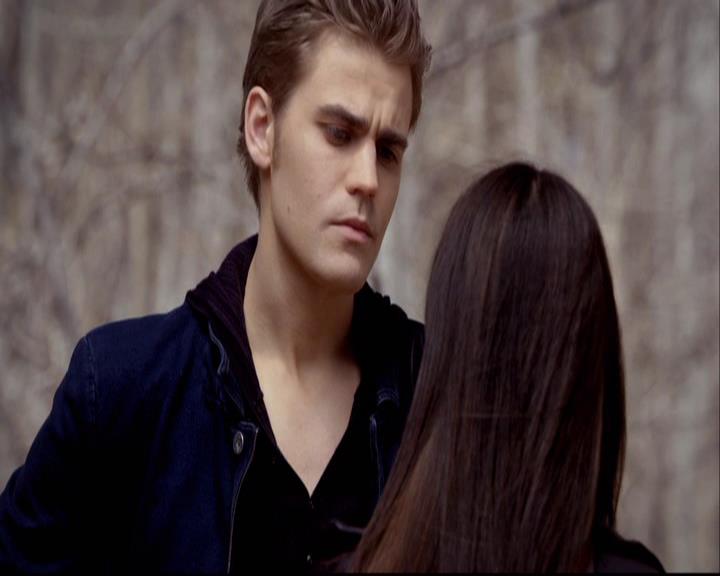 VampireDiariesWorld-dot-org_2x20TheLastDay1245.jpg