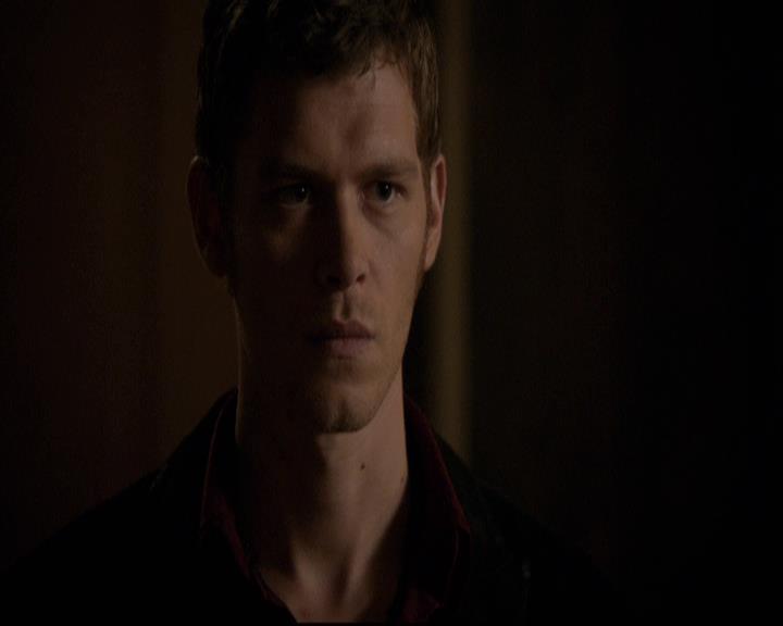 VampireDiariesWorld-dot-org_2x20TheLastDay1296.jpg