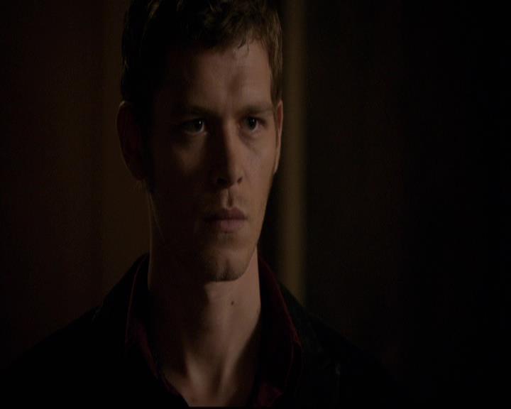 VampireDiariesWorld-dot-org_2x20TheLastDay1297.jpg