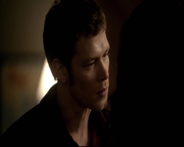 VampireDiariesWorld-dot-org_2x20TheLastDay1332.jpg