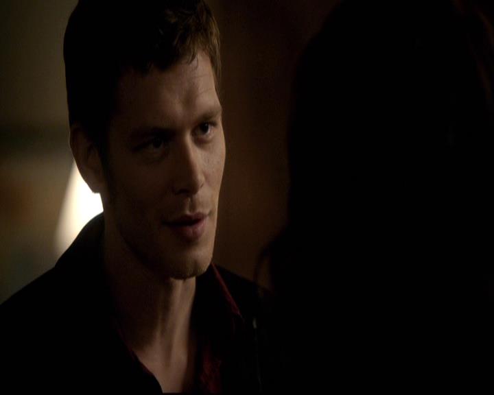 VampireDiariesWorld-dot-org_2x20TheLastDay1336.jpg