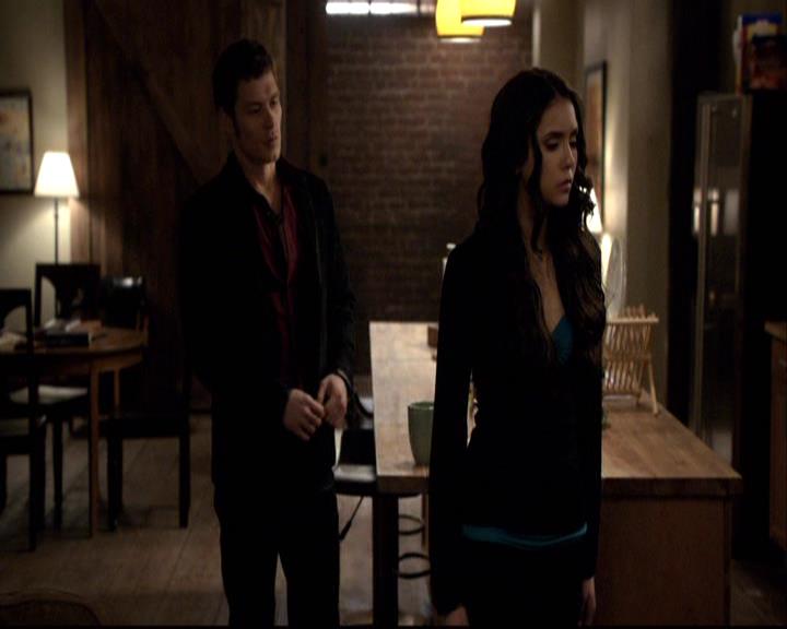 VampireDiariesWorld-dot-org_2x20TheLastDay1344.jpg