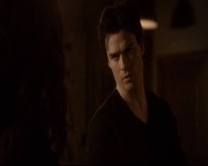 VampireDiariesWorld-dot-org_2x21TheSunAlsoRises0051.jpg