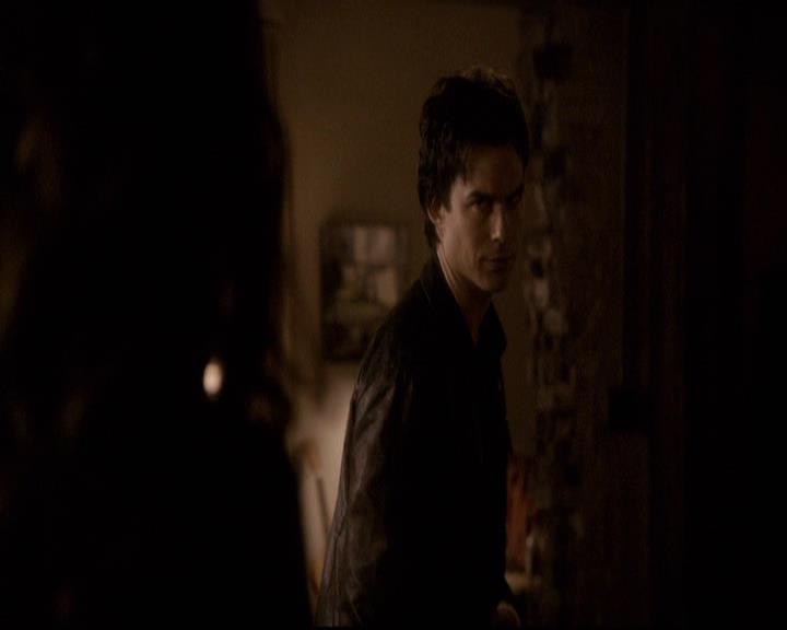 VampireDiariesWorld-dot-org_2x21TheSunAlsoRises0063.jpg