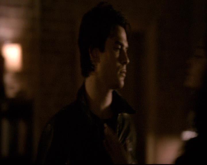 VampireDiariesWorld-dot-org_2x21TheSunAlsoRises0064.jpg