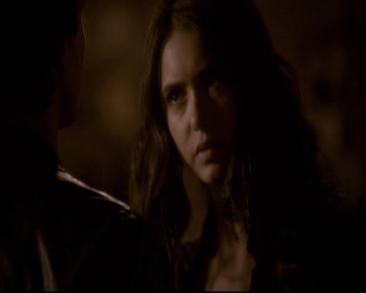 VampireDiariesWorld-dot-org_2x21TheSunAlsoRises0065.jpg