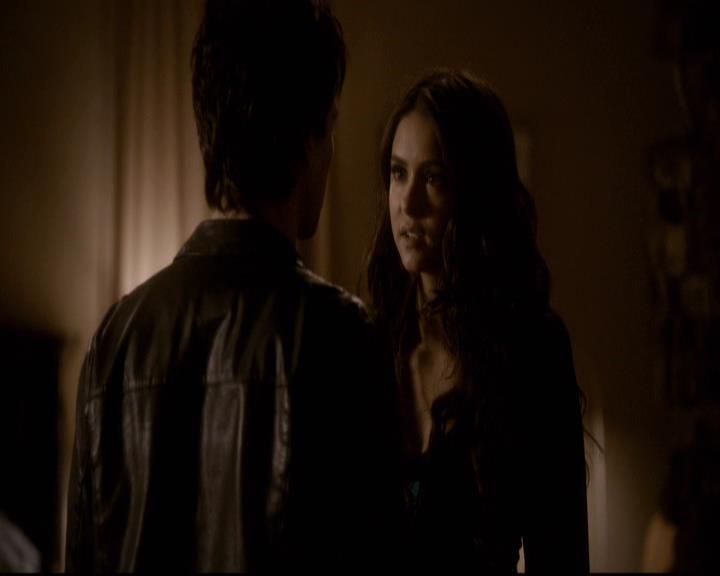 VampireDiariesWorld-dot-org_2x21TheSunAlsoRises0073.jpg