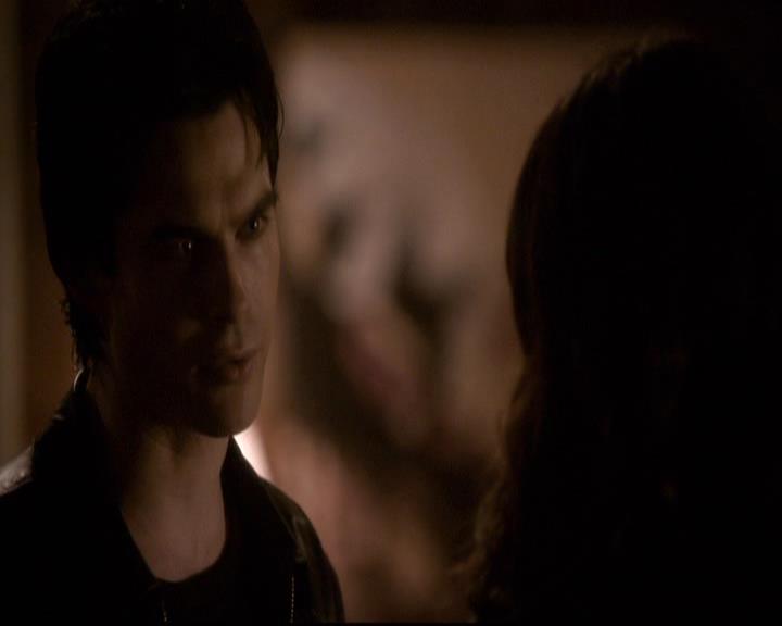 VampireDiariesWorld-dot-org_2x21TheSunAlsoRises0080.jpg